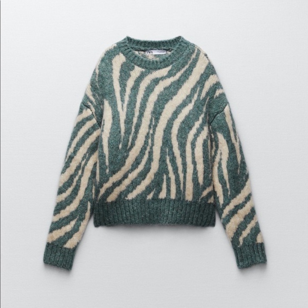 Zara Jacquard Knit Animal Pattern Sweater